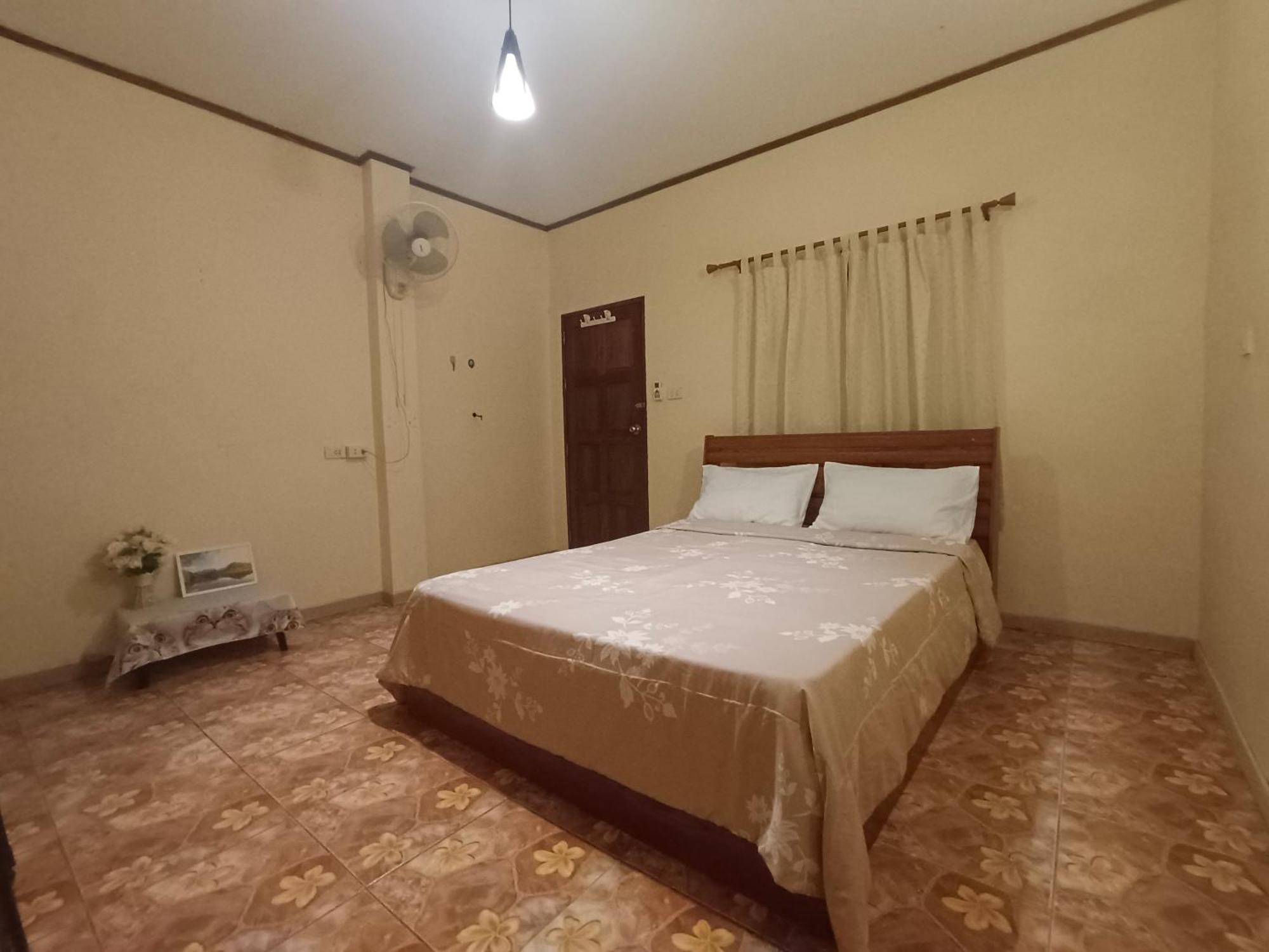 Tiki Bar-Kantiang Guesthouse Ko Lanta Eksteriør bilde
