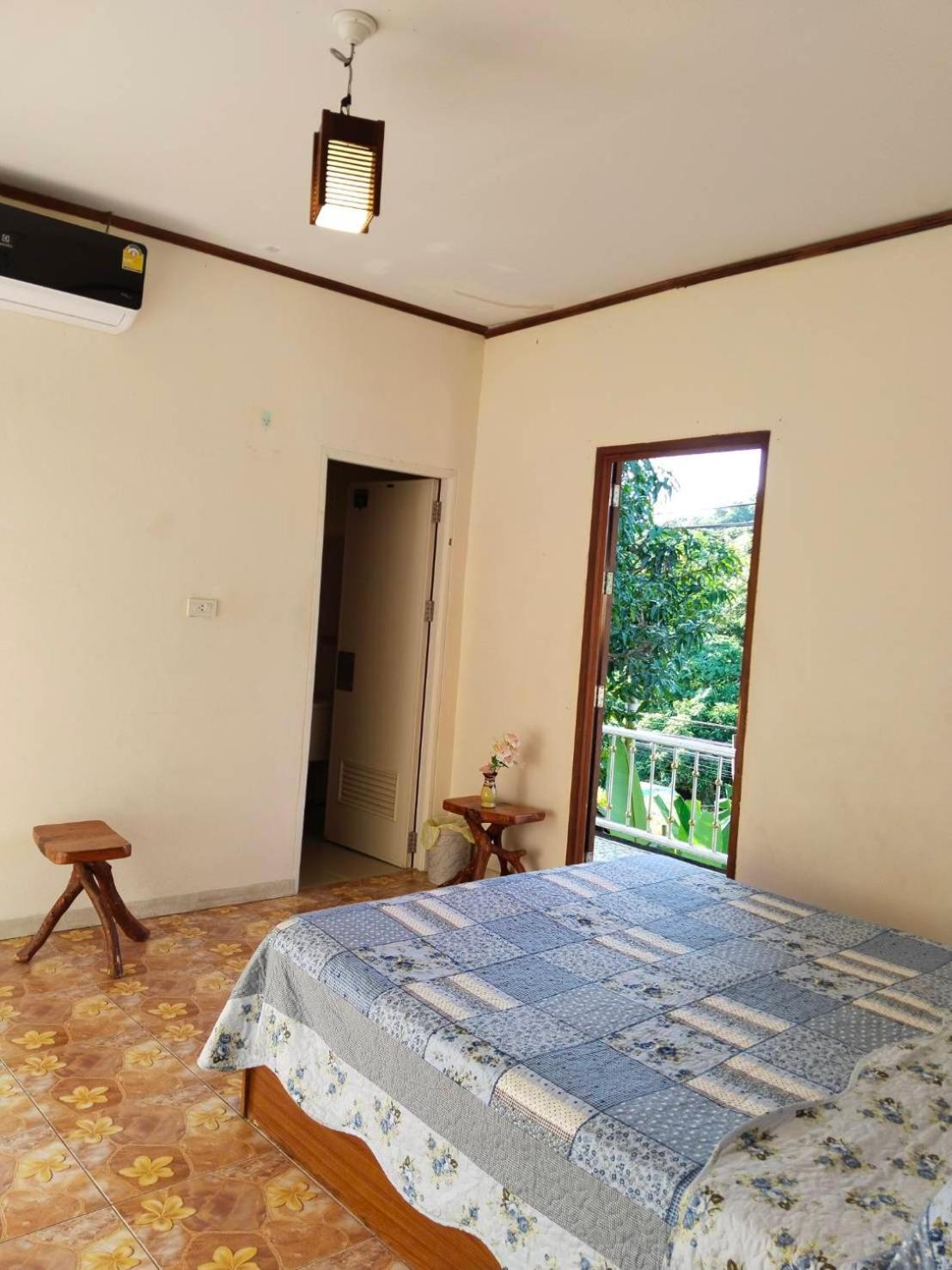 Tiki Bar-Kantiang Guesthouse Ko Lanta Rom bilde
